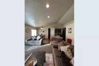 472 E 640 S, Vernal, UT 84078 - Photo 14