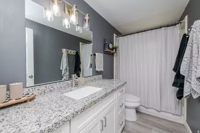 5578 S 3450 W, Roy, UT 84067 - Photo 14