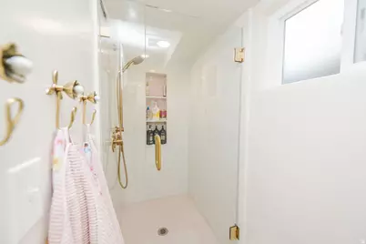 5578 S 3450 W, Roy, UT 84067 - Photo 28