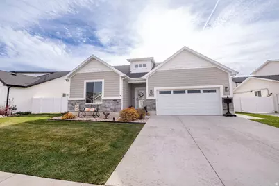 589 E Green Springs Way, South Weber, UT 84405 - Photo 1