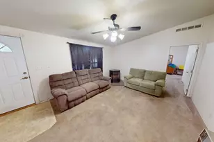 57 Aero Ave, Page, AZ 86040 - Photo 4