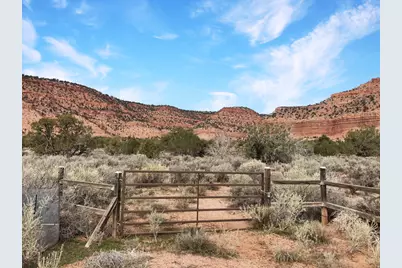 4441 E Red Cliffs Dr E, Kanab, UT 84741 - Photo 10