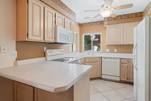 710 S Indian Hills Dr, Saint George, UT 84770 - Photo 8