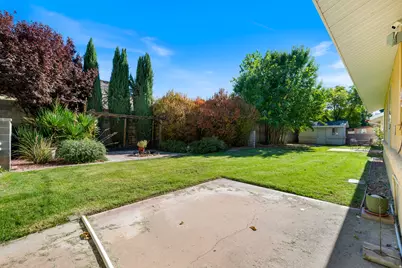 710 S Indian Hills Dr #3, Saint George, UT 84770 - Photo 20