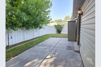 1118 W Autumn Leaf Ln S, Taylorsville, UT 84123 - Photo 26