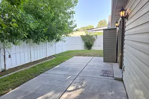 1118 W Autumn Leaf Ln S, Taylorsville, UT 84123 - Photo 26