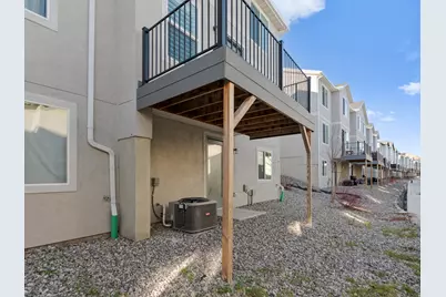 8552 W Bowie Dr S, Magna, UT 84044 - Photo 30