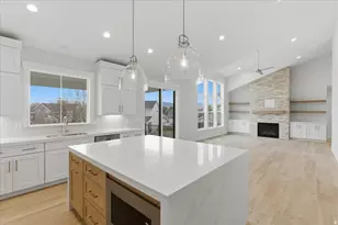 4732 S Turnberry Cove Ln W, Taylorsville, UT 84123 - Photo 8