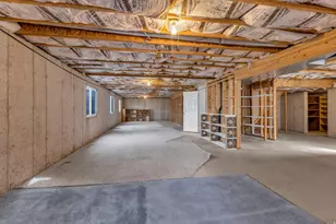 1445 N 2925 W, Layton, UT 84041 - Photo 24