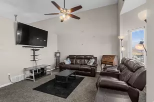 10965 N Wallace Ln, Thatcher, UT 84337 - Photo 4