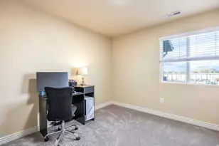 116 E Resaca Dr, Sandy, UT 84070 - Photo 10