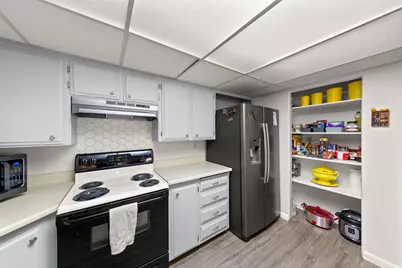 55 E 700 S #8, Saint George, UT 84770 - Photo 2