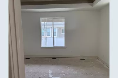 2132 N 725 W, Centerville, UT 84014 - Photo 16