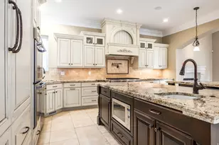 3149 E 10000 S, Sandy, UT 84092 - Photo 12