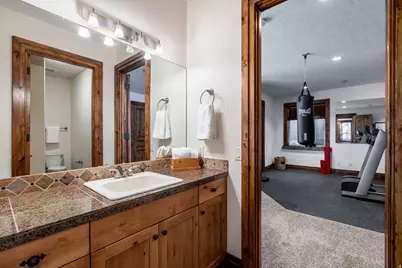 2091 Windsor Park Cir, Bountiful, UT 84010 - Photo 50