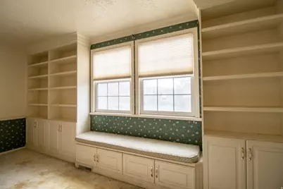 261 W Park Ln N, Centerville, UT 84014 - Photo 16