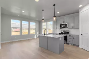 5042 W Green Ash Ln, Highland, UT 84003 - Photo 8