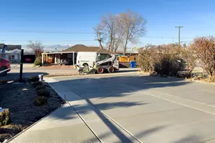 4509 S Holladay Circle, Holladay, UT 84117 - Photo 2