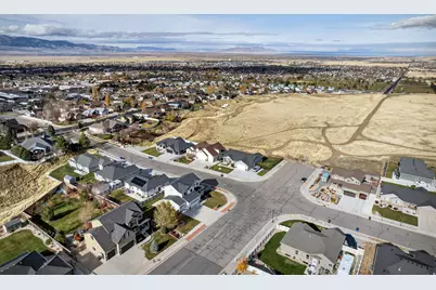 247 S Droubay Rd, Tooele, UT 84074 - Photo 62