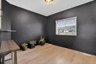 247 S Droubay Rd, Tooele, UT 84074 - Photo 8