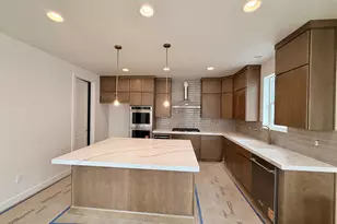 5894 N Canyon Rim Rd, Lehi, UT 84048 - Photo 4