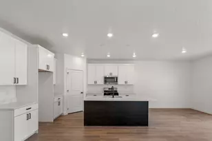 573 S Foundation Trl, Cedar City, UT 84720 - Photo 4