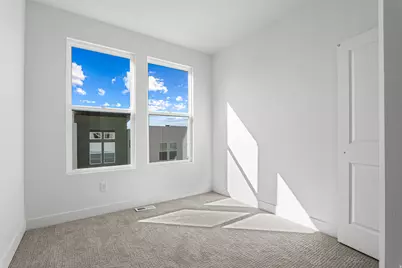 1485 W Burke Ln #102, Farmington, UT 84025 - Photo 20