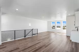 1485 W Burke Ln, Farmington, UT 84025 - Photo 10