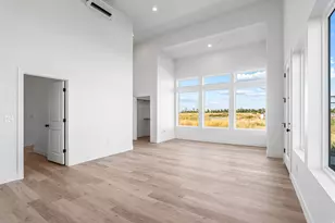 1493 W Burke Ln, Farmington, UT 84025 - Photo 2