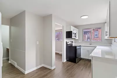 325 E Chimes View Dr. N, Ogden, UT 84405 - Photo 8