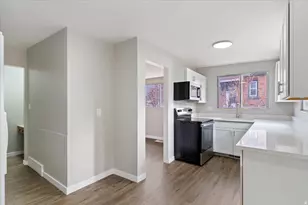 325 E Chimes View Dr N, Ogden, UT 84405 - Photo 8