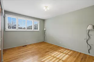 1583 Meadowmoor Rd, Holladay, UT 84117 - Photo 14