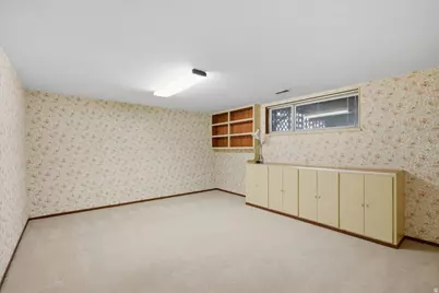 1583 Meadowmoor Rd, Holladay, UT 84117 - Photo 22