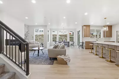 128 N 900 E, Hyde Park, UT 84318 - Photo 4