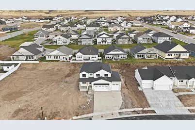 128 N 900 E, Hyde Park, UT 84318 - Photo 60