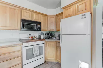 88 W 50 S #F9, Centerville, UT 84014 - Photo 6