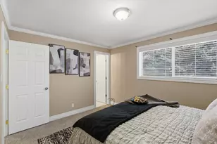 1096 N 300 W, Layton, UT 84041 - Photo 14