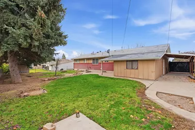 1096 N 300 W, Layton, UT 84041 - Photo 32