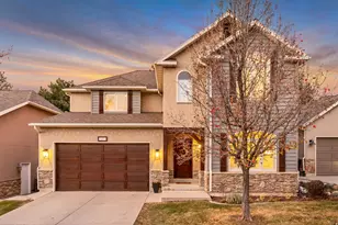 3261 E Lantern Hill Ct, Cottonwood Heights, UT 84093 - Photo 2