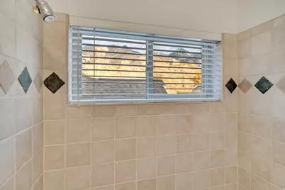 3261 E Lantern Hill Ct, Cottonwood Heights, UT 84093 - Photo 34