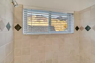 3261 E Lantern Hill Ct, Cottonwood Heights, UT 84093 - Photo 34