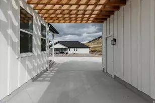 1153 E 160 N, Hyde Park, UT 84318 - Photo 18