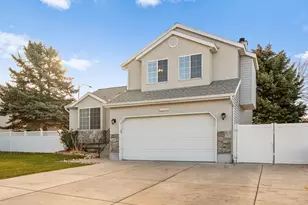 1234 E Sandy Ridge Dr, Sandy, UT 84094 - Photo 2