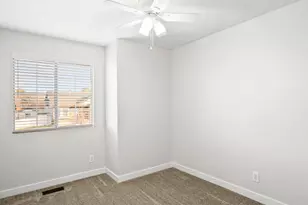 1234 E Sandy Ridge Dr, Sandy, UT 84094 - Photo 18