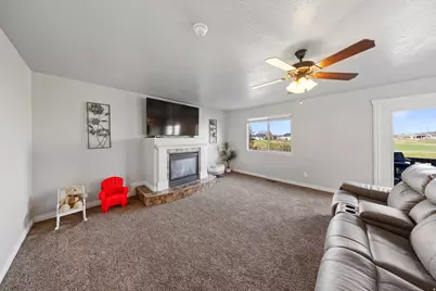 3478 W Brookshire Dr S, Syracuse, UT 84075 - Photo 14