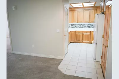 11025 S Grapevine Cv #B103, Sandy, UT 84070 - Photo 8