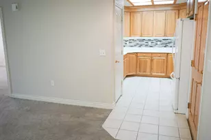 11025 S Grapevine Cv, Sandy, UT 84070 - Photo 8