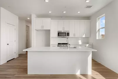 5599 S Carnelian Pkwy #208, Saint George, UT 84790 - Photo 8