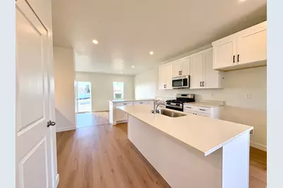 1654 N 1600 W, Layton, UT 84041 - Photo 2