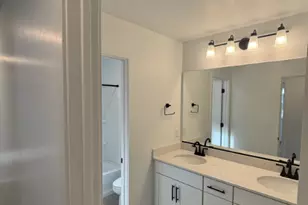 12747 S Glacier Trail Ln, Herriman, UT 84096 - Photo 18